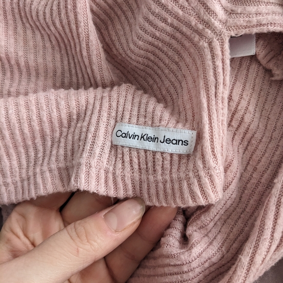 Calvin Klein Pink Ribbed Button-Up - Picture 7 of 8